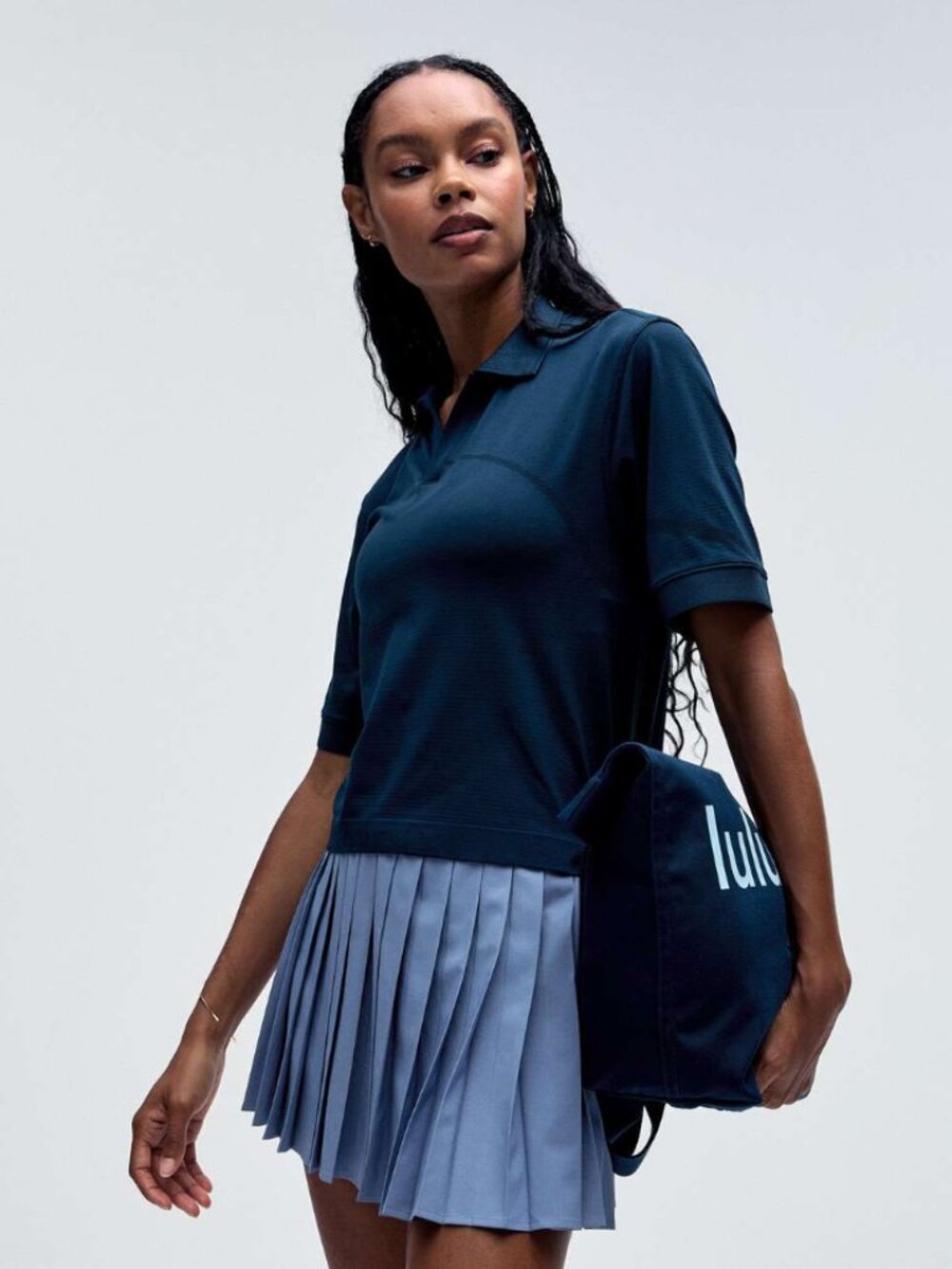 High-Rise Pleated Tennis Skirt (Size 6) in Oasis Blue